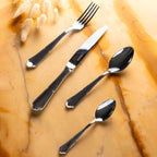 CONTOUR MIRROR FINISH Soup / Dessert spoon, oval
