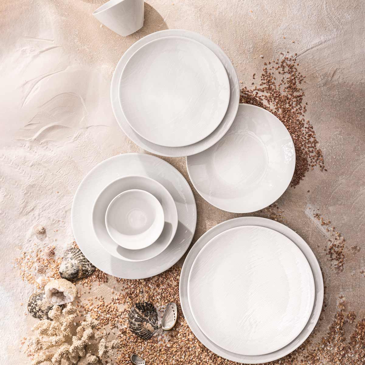 RIVAGE WHITE Presentation plate 32cm