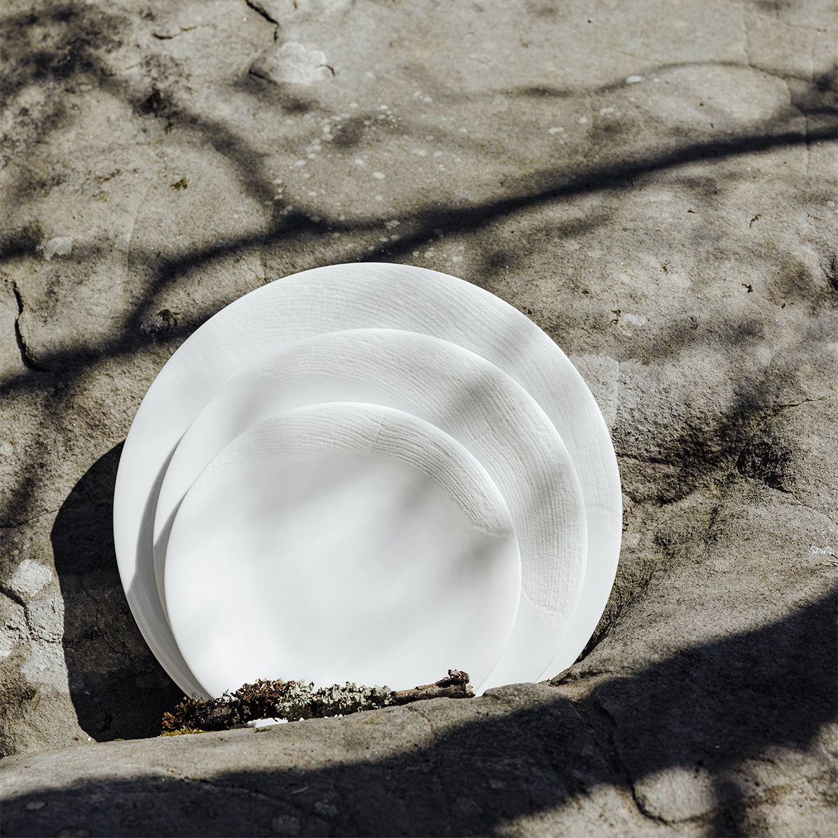 SUPERNATURE Presentation plate 32 cm